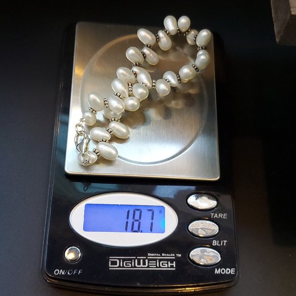 7 Inch Sterling Silver Cute Genuine White Pearls Bracelet - Picture 6 of 6